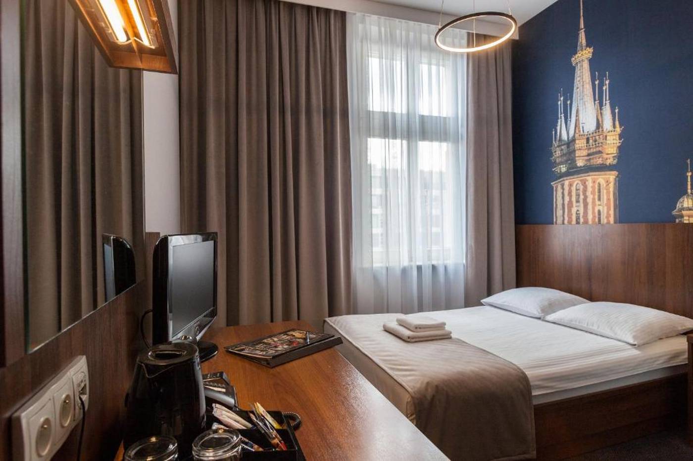 DOWNTOWN-KRAKOW-Room-17