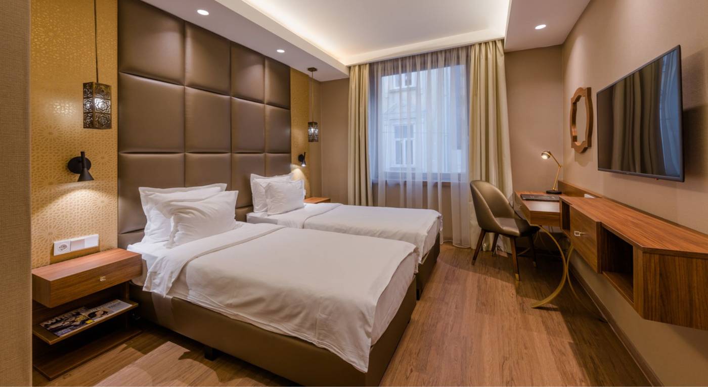 Continental-Hotel-Budapest-Room-23