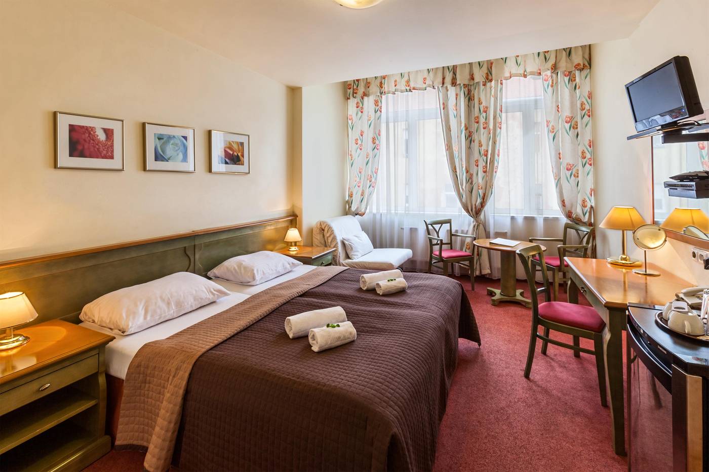 Augustus-et-Otto-Room-2