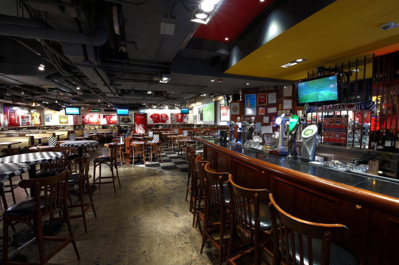 The-Charterhouse-Causeway-Bay-Bar-5