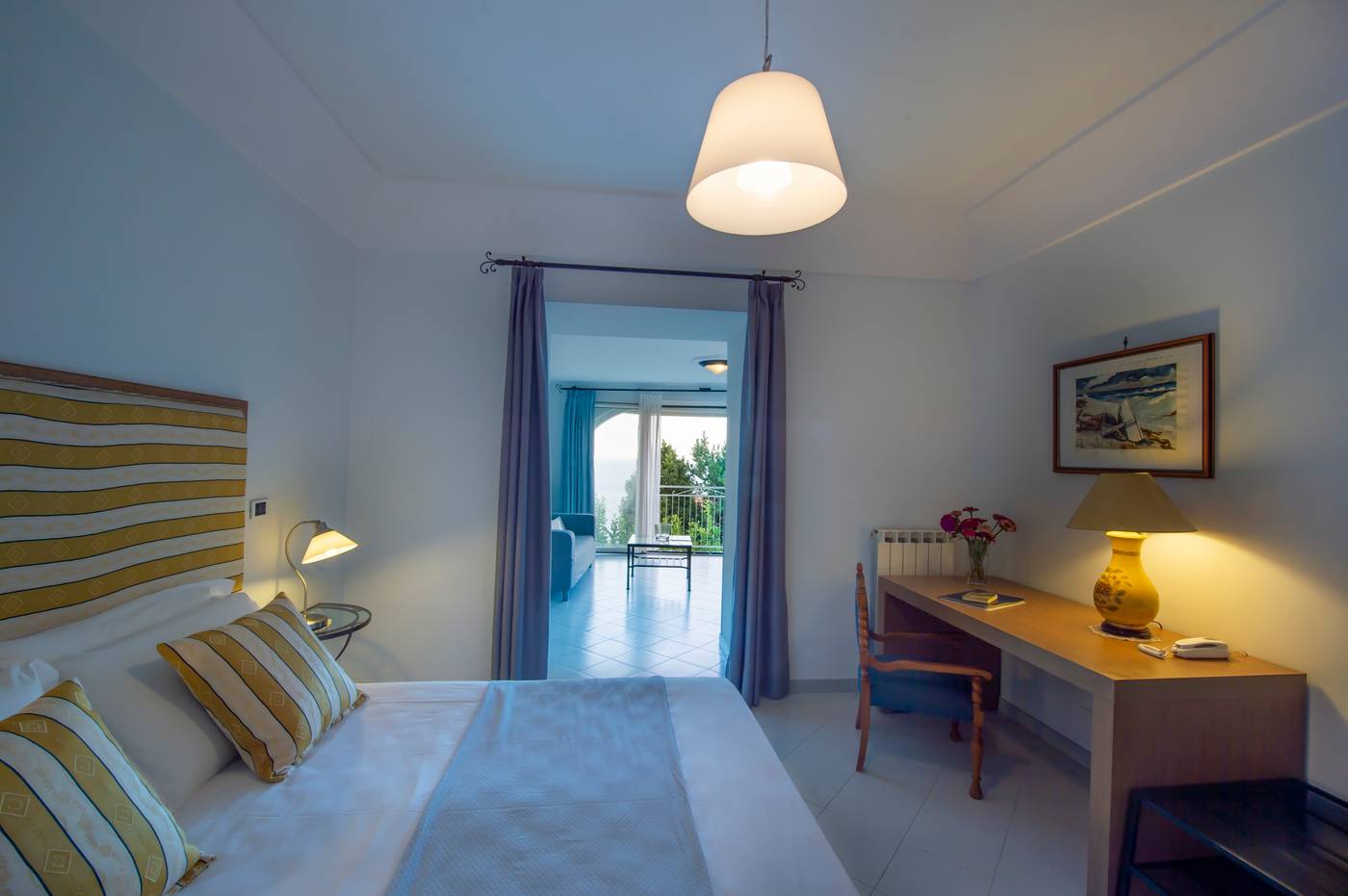 Maresca-Hotel-Praiano-Room-19