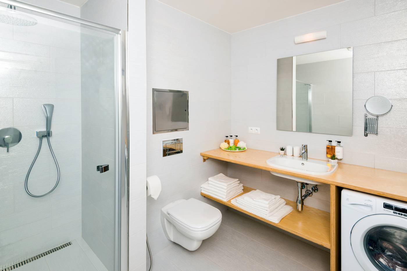 Residence-Trafick-Room-30