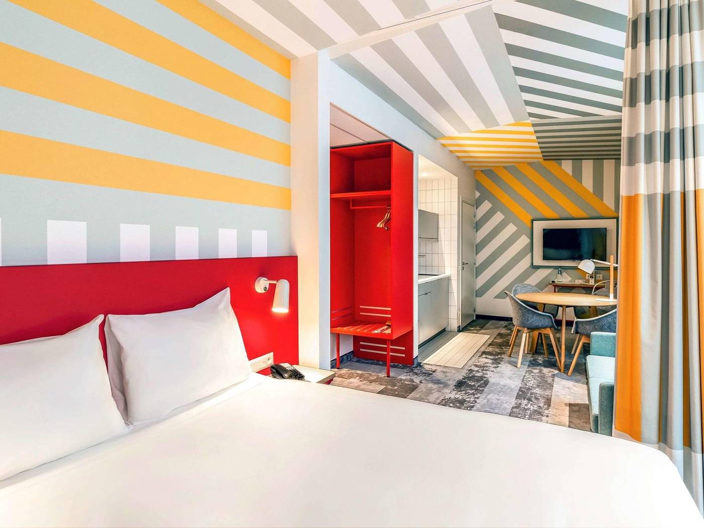 Ibis-Styles-Warszawa-Centrum-Room-27