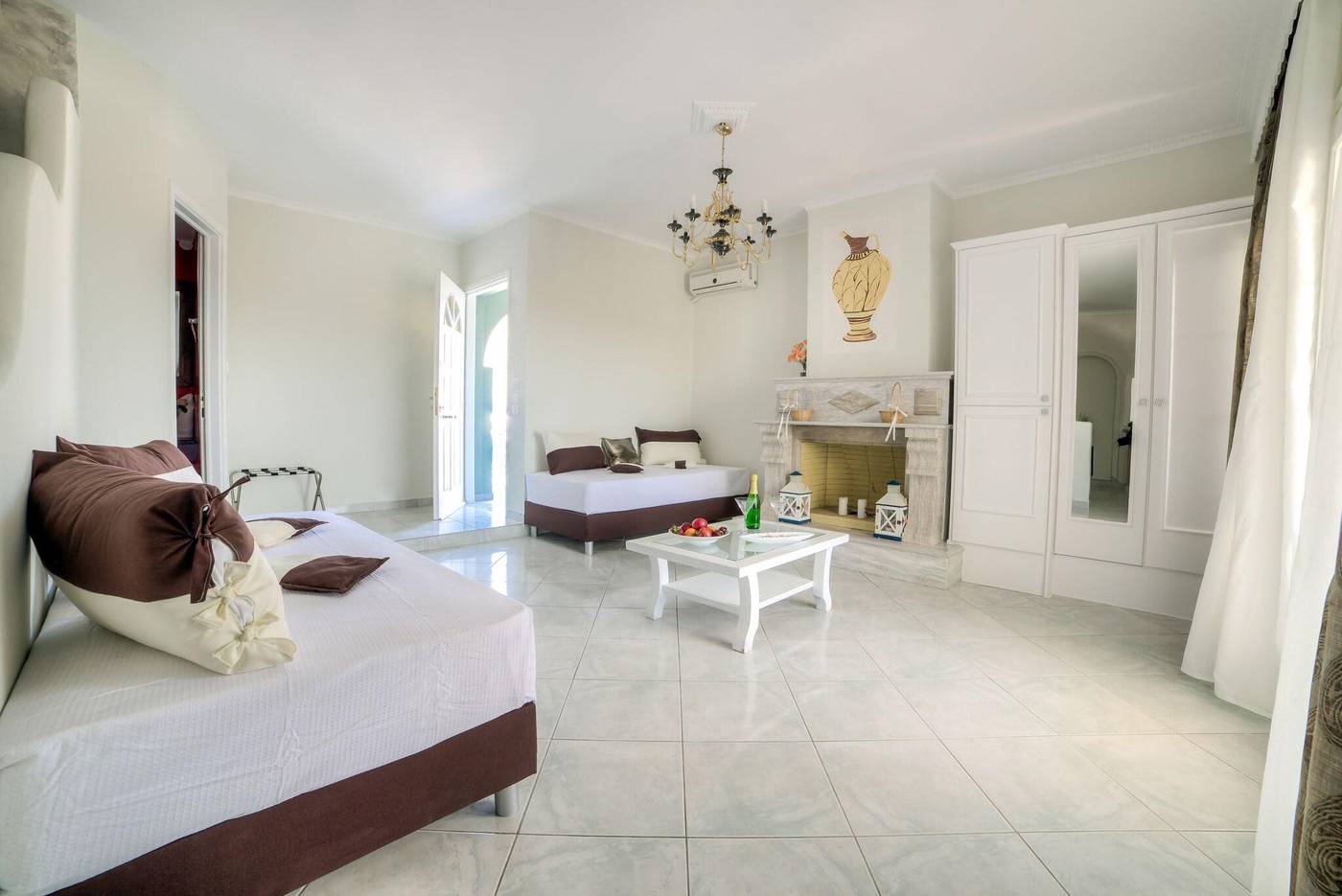 Villa-Olympia-Room-28