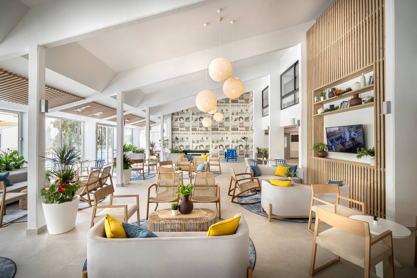 Valamar-Club-Lobby-31