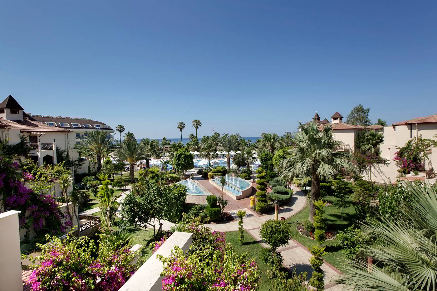 Saphir-Hotel---Villas-Restaurant-10