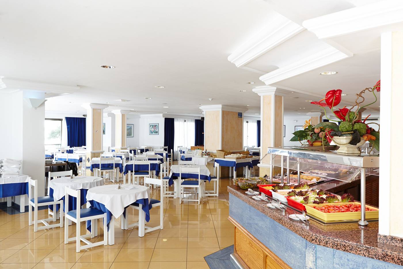 Nereida-Aparthotel-Restaurant-32