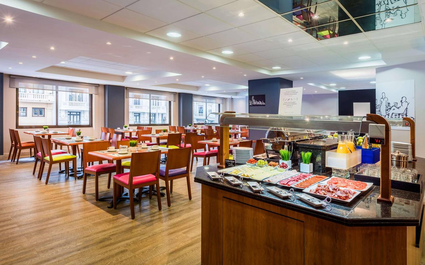 Hotel-Madrid-Centro-Affiliated-by-Melia-Restaurant-23