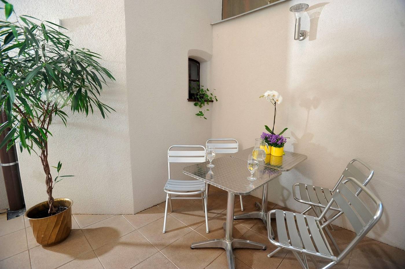 Hotel-Petr-Terrace-2