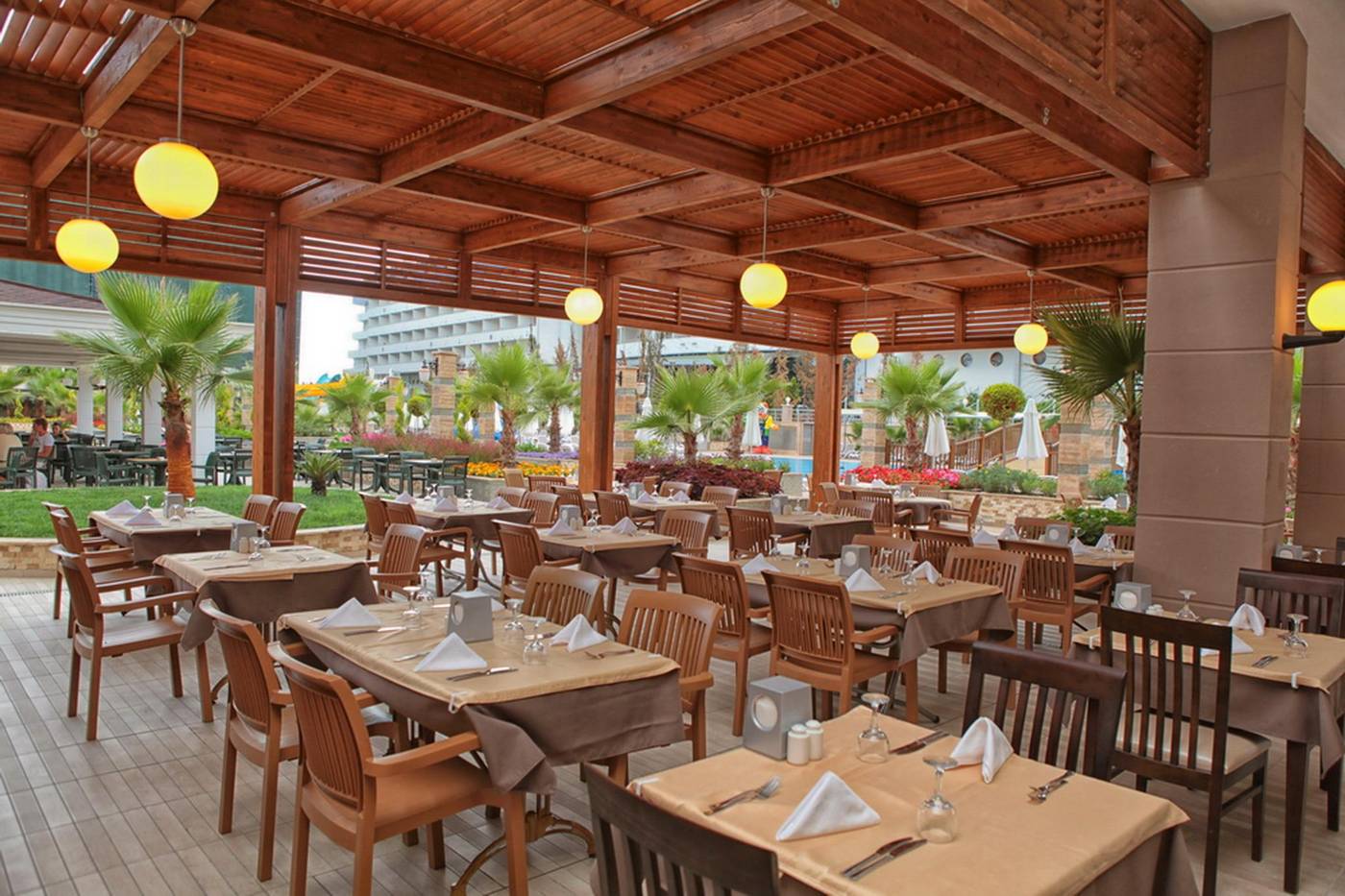 Dizalya-Palm-Garden-Hotel-Restaurant-13