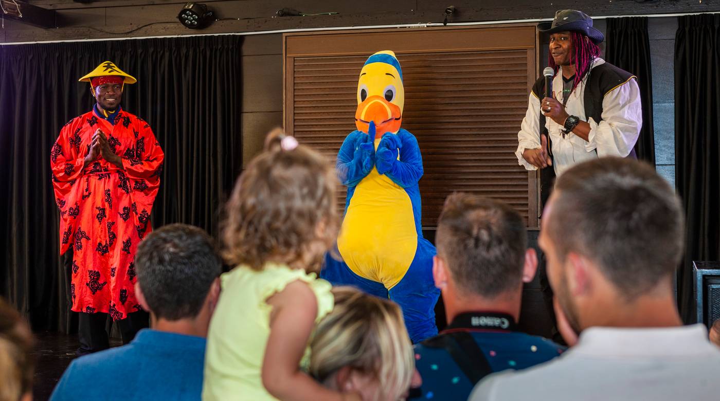 Apartamentos-Globales-Binimar-Sports-and-Entertainment-46