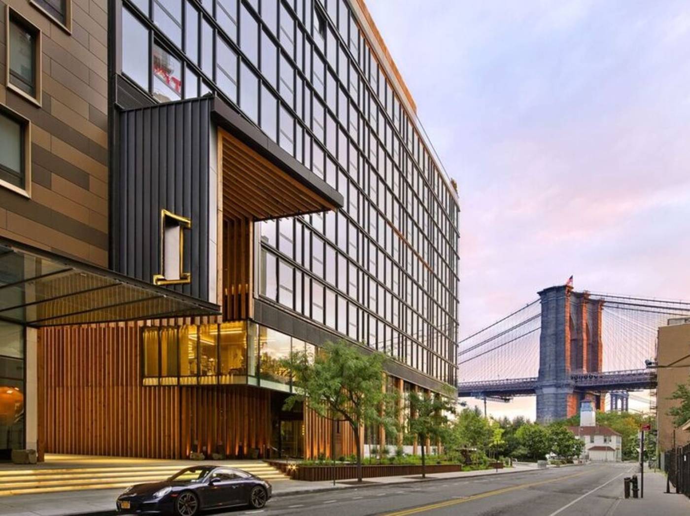 1-Hotel-Brooklyn-Bridge-General-view-4