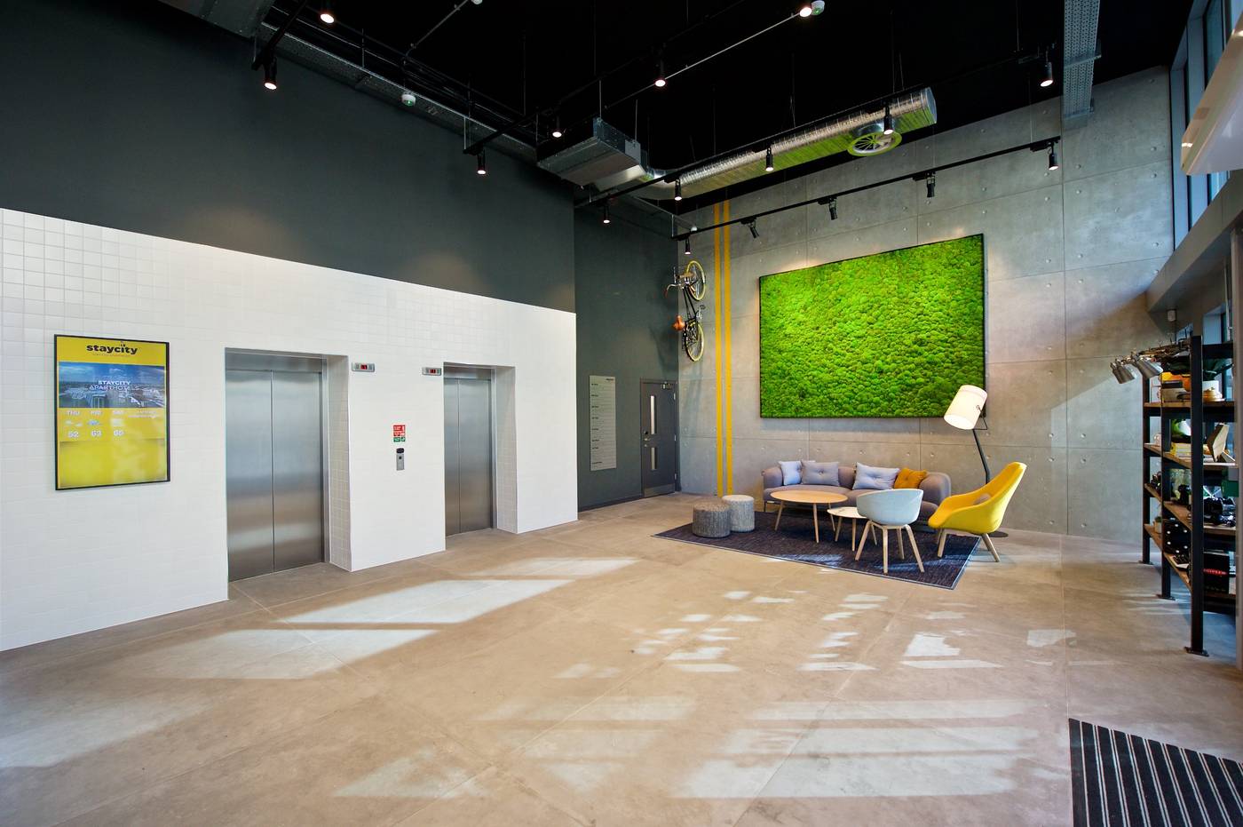 Staycity Aparthotels Manchester Piccadilly-United Kingdom-Manchester-Lobby-8