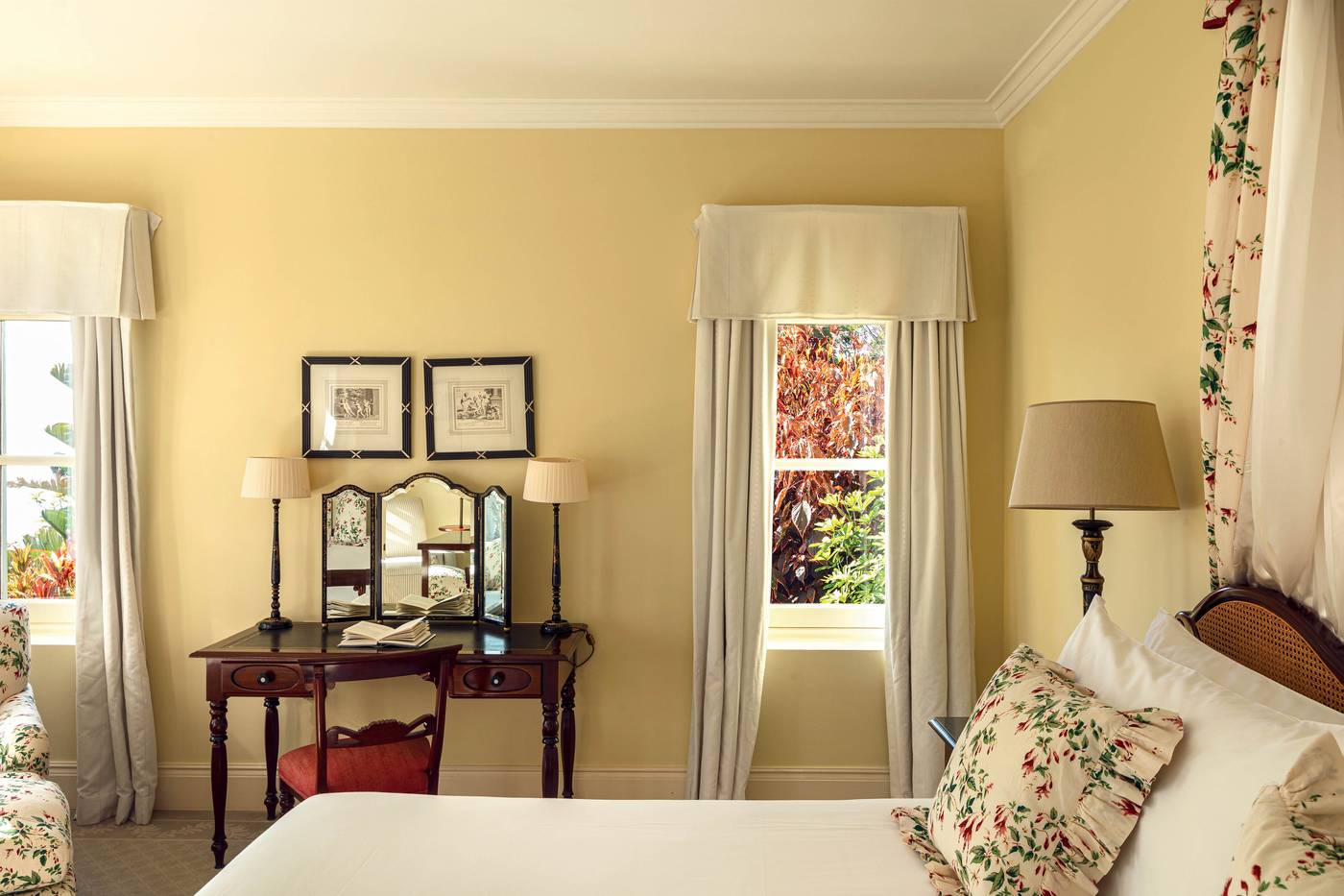 Reid-s-Palace-Room-38