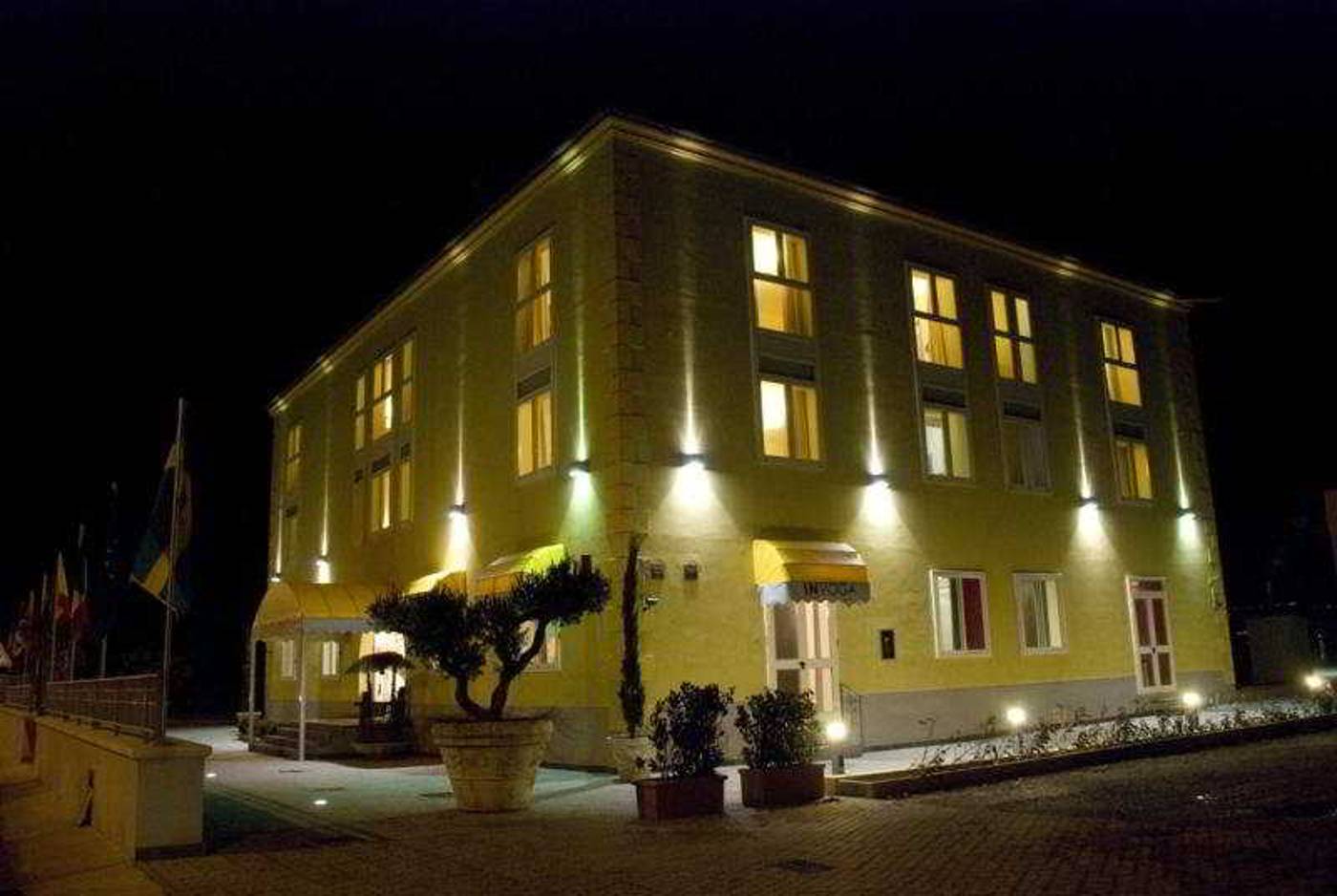 La-Isla-Resort-General-view-6