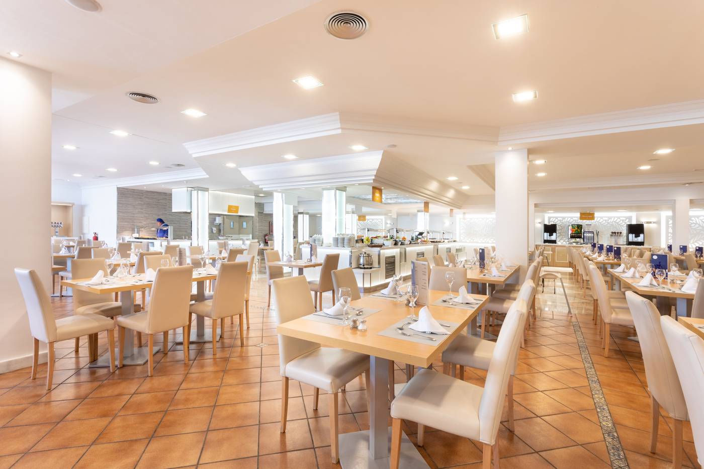 Globales-Tamaimo-Tropical-Restaurant-28