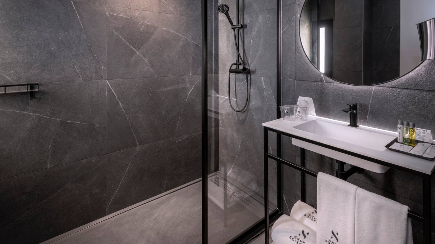 Bel-Air-Hotel-Room-26