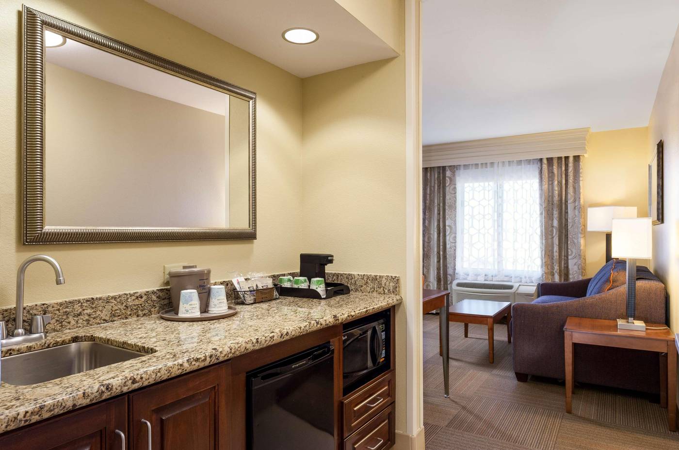 Hampton Inn & Suites Las Vegas Red Rock Summerlin-United States-LAS VEGAS-Room-8