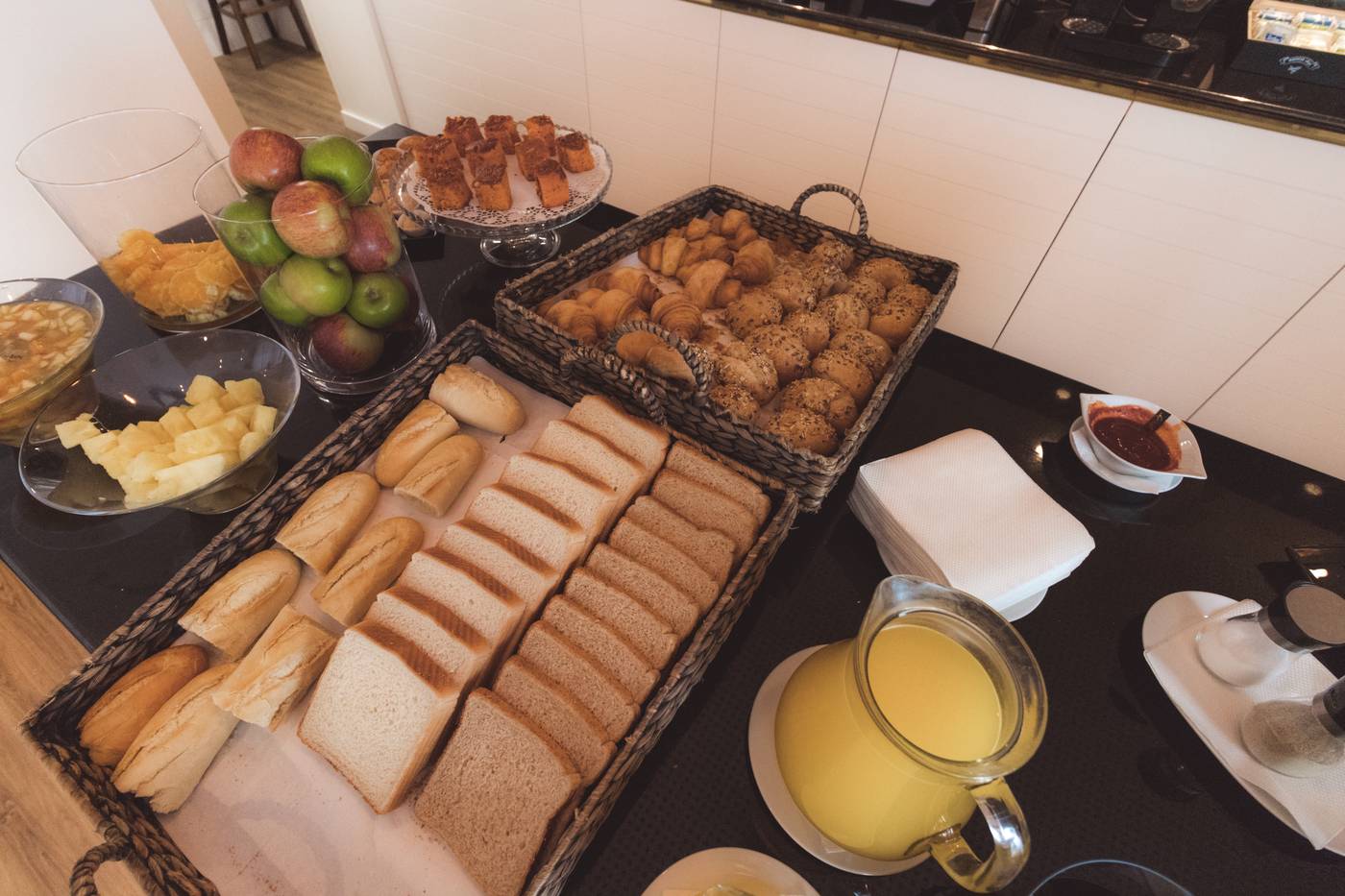 Hotel-Apartamentos-Gaivota-Restaurant-68