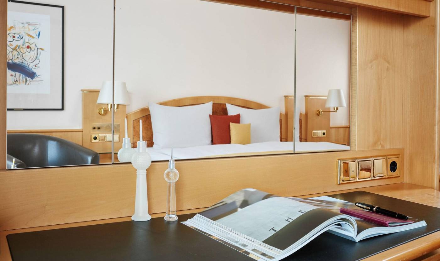 Derag-Livinghotel-Grosser-Kurfuerst-Room-38