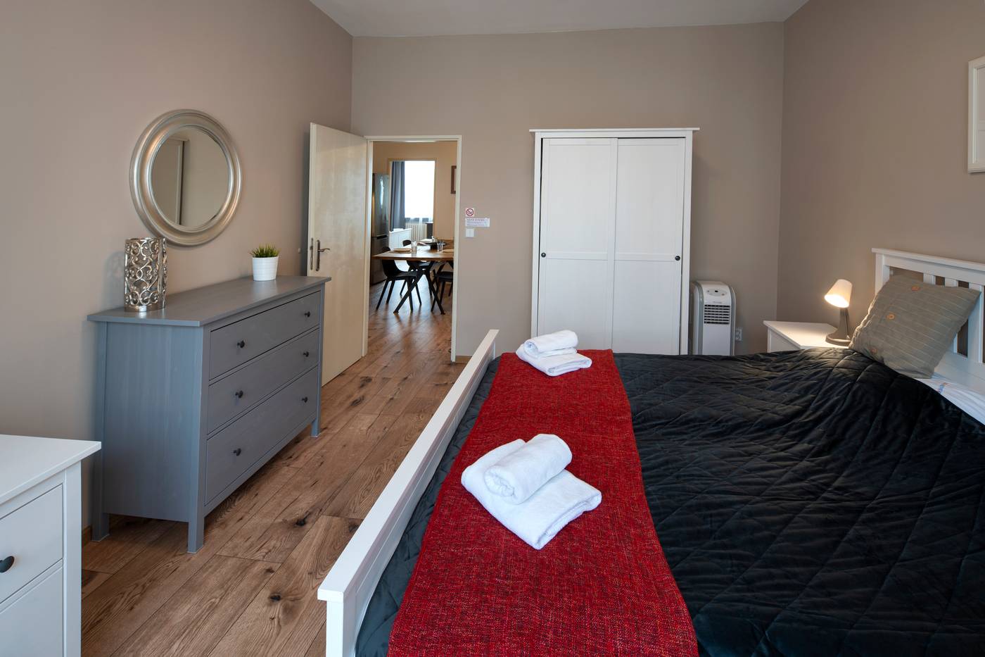 Apple-Apartments-General-view-14