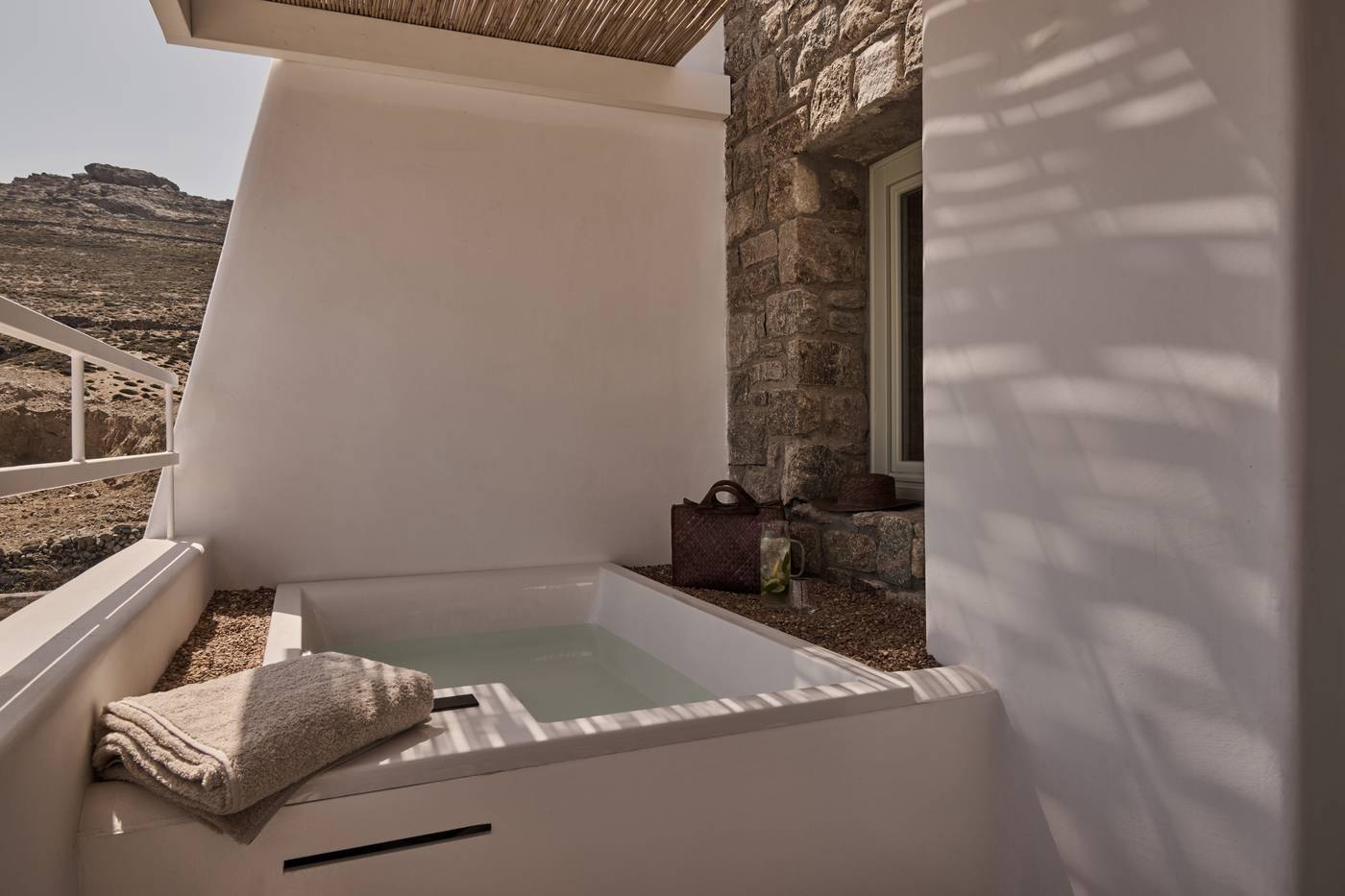 Yi-Hotel-Mykonos---Adults-only-Room-52
