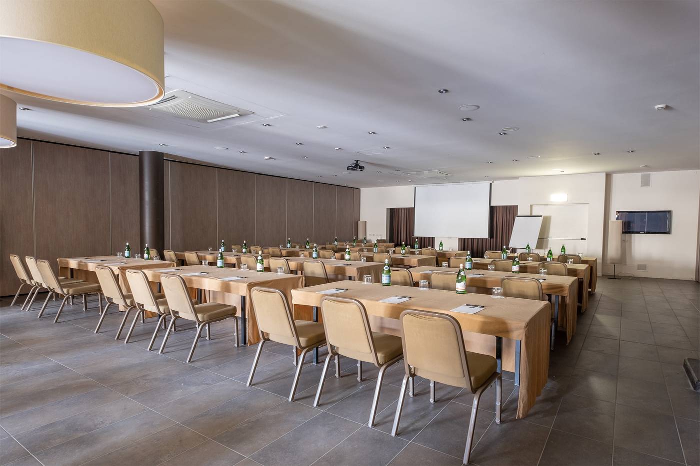 Leonardo Hotel Lago di Garda – Wellness and Spa-Italy-LAZISE-Conferences-3