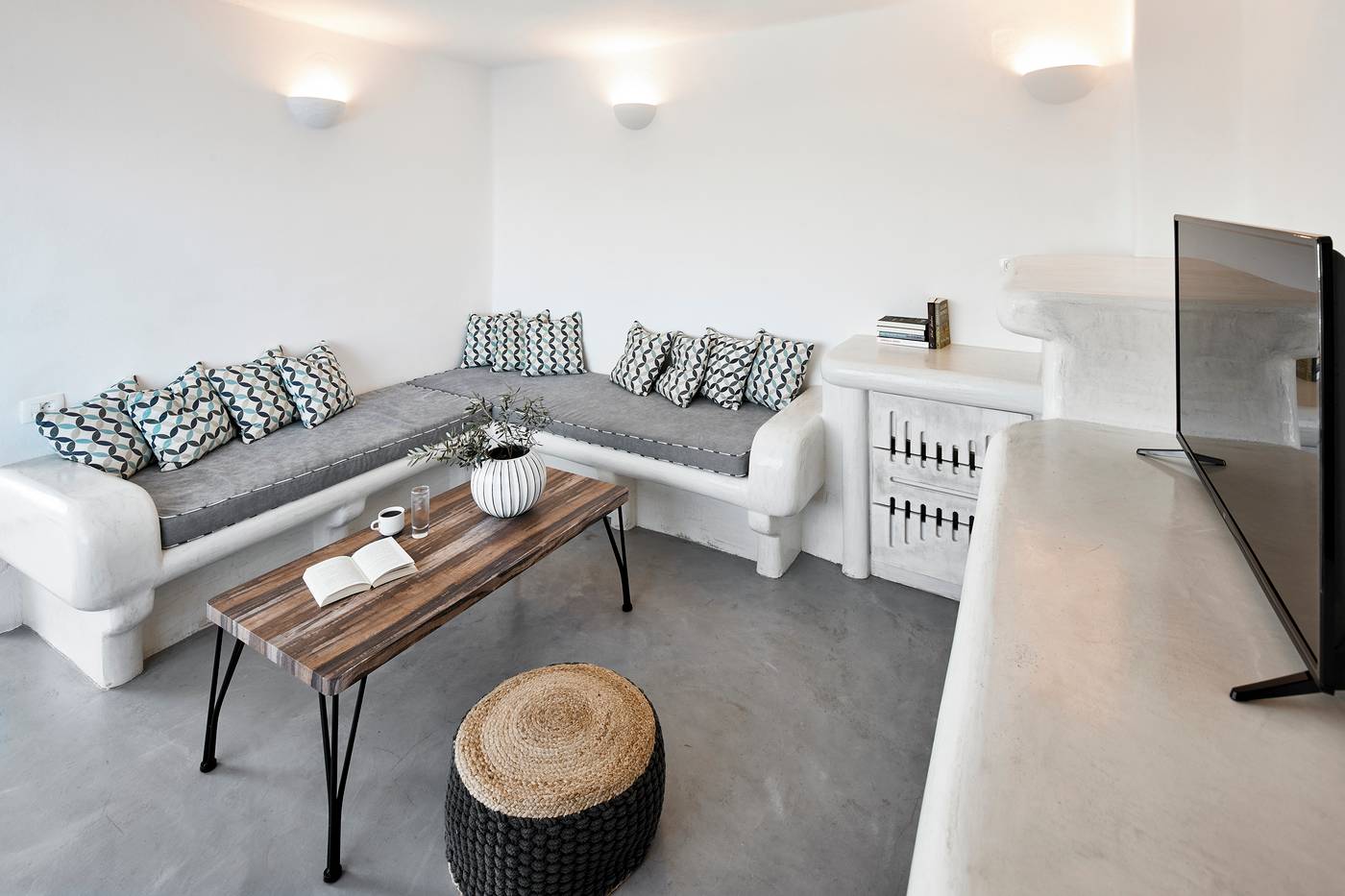 Suites-of-the-Gods-Cave-Spa-Room-47