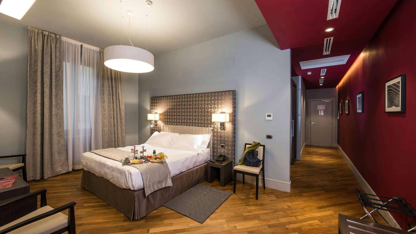 Monti-Palace-Hotel-Room-32