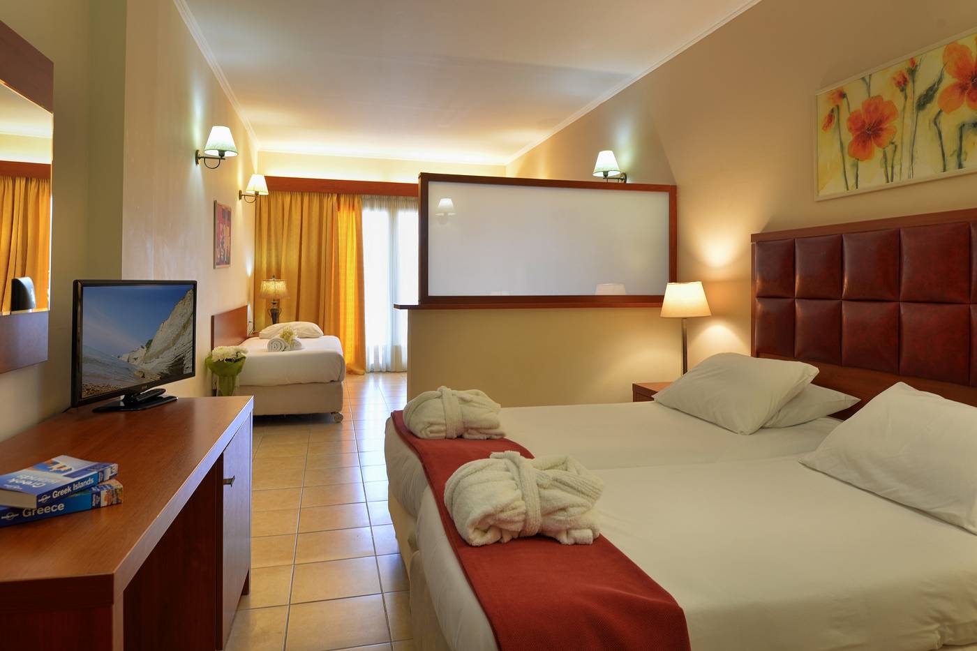Ariti-Grand-Hotel-Room-25