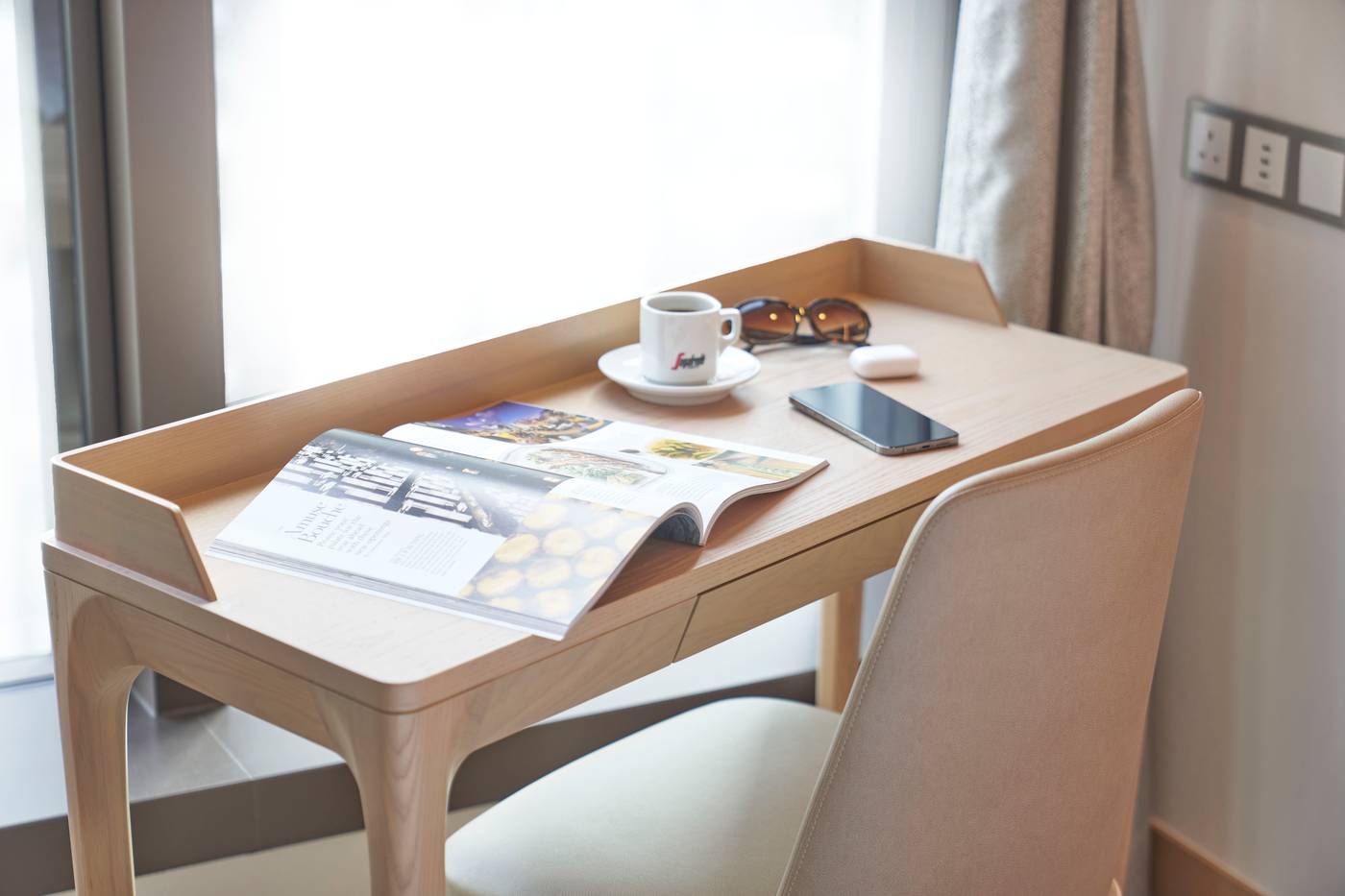 Y-Hotel-Hong-Kong-Room-13