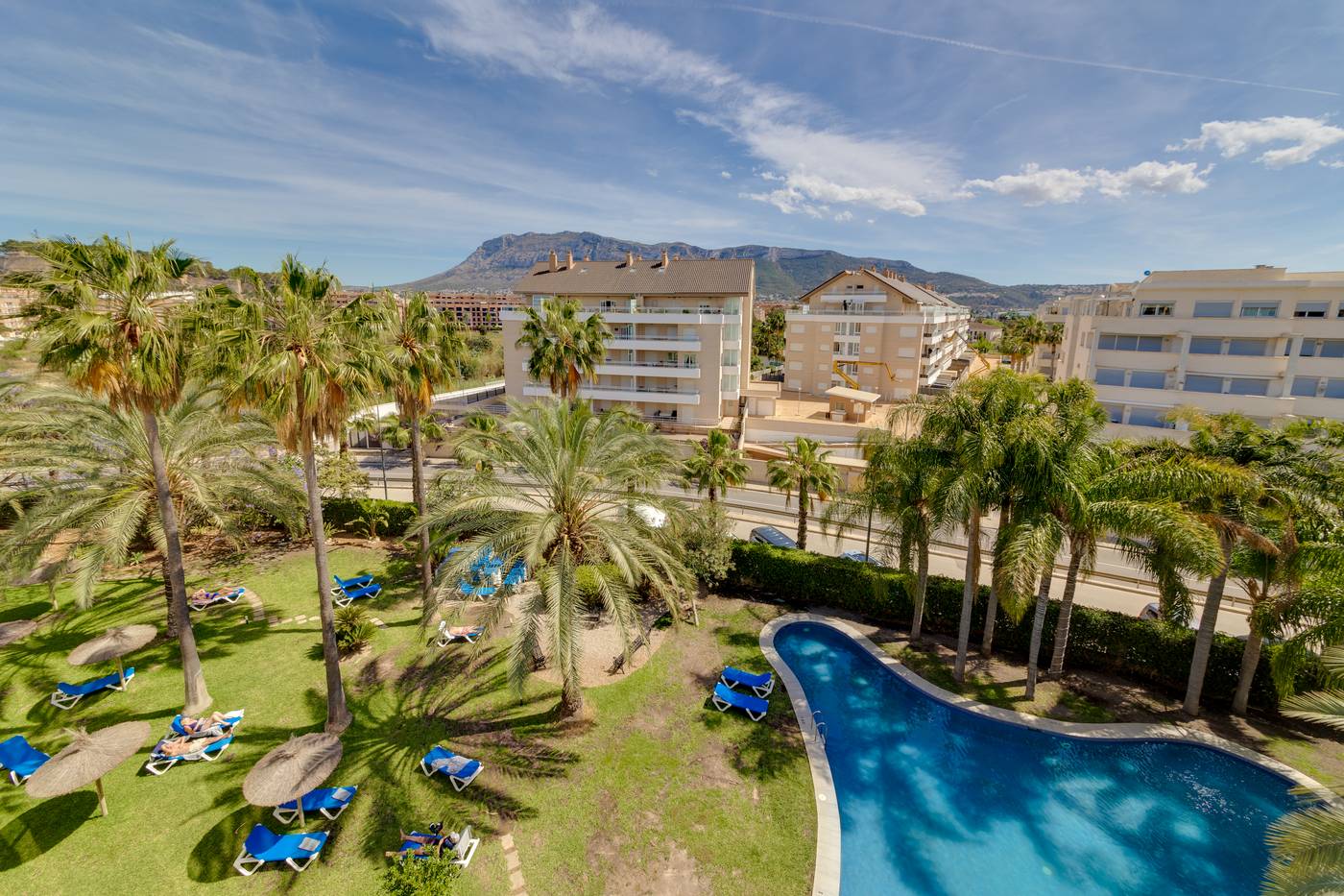 Daniya-Denia-Spa---Business-Pool-5