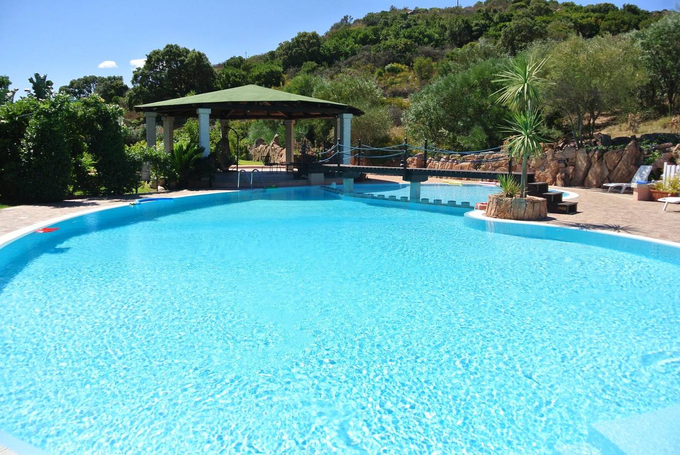 Hotel-Relais-Fenicottero-Rosa-Pool-4