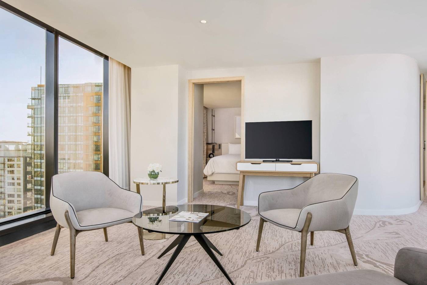 JW-Marriott-parq-Vancouver-Room-11