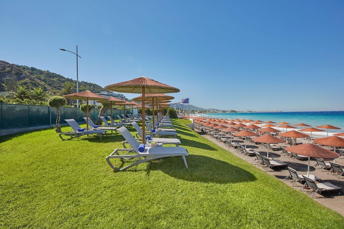 Sheraton-Rhodes-Resort-Beach-87