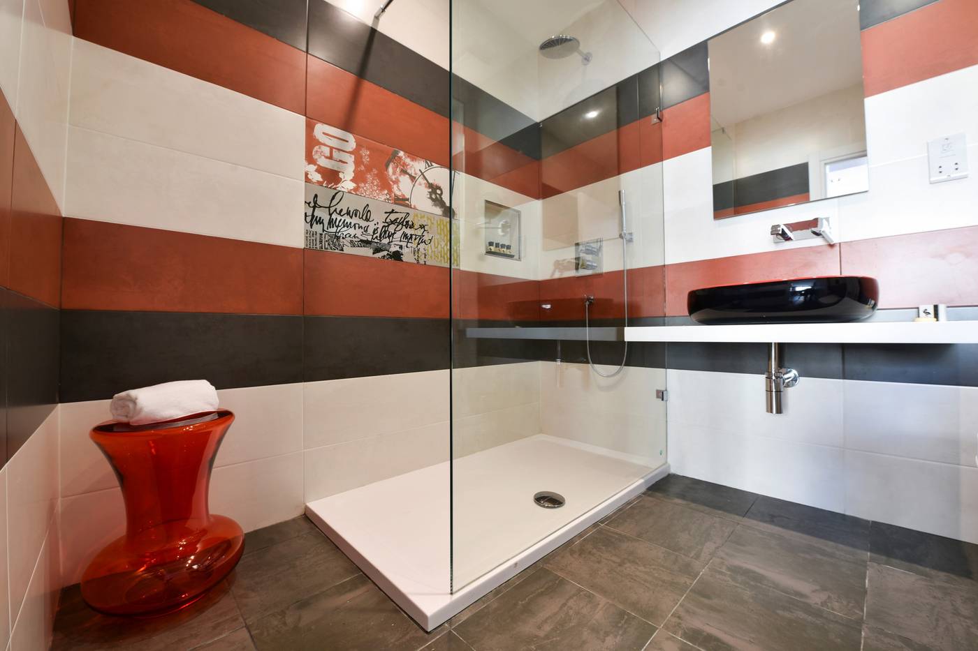 Quaint-Boutique-Hotel-Sannat-Room-13