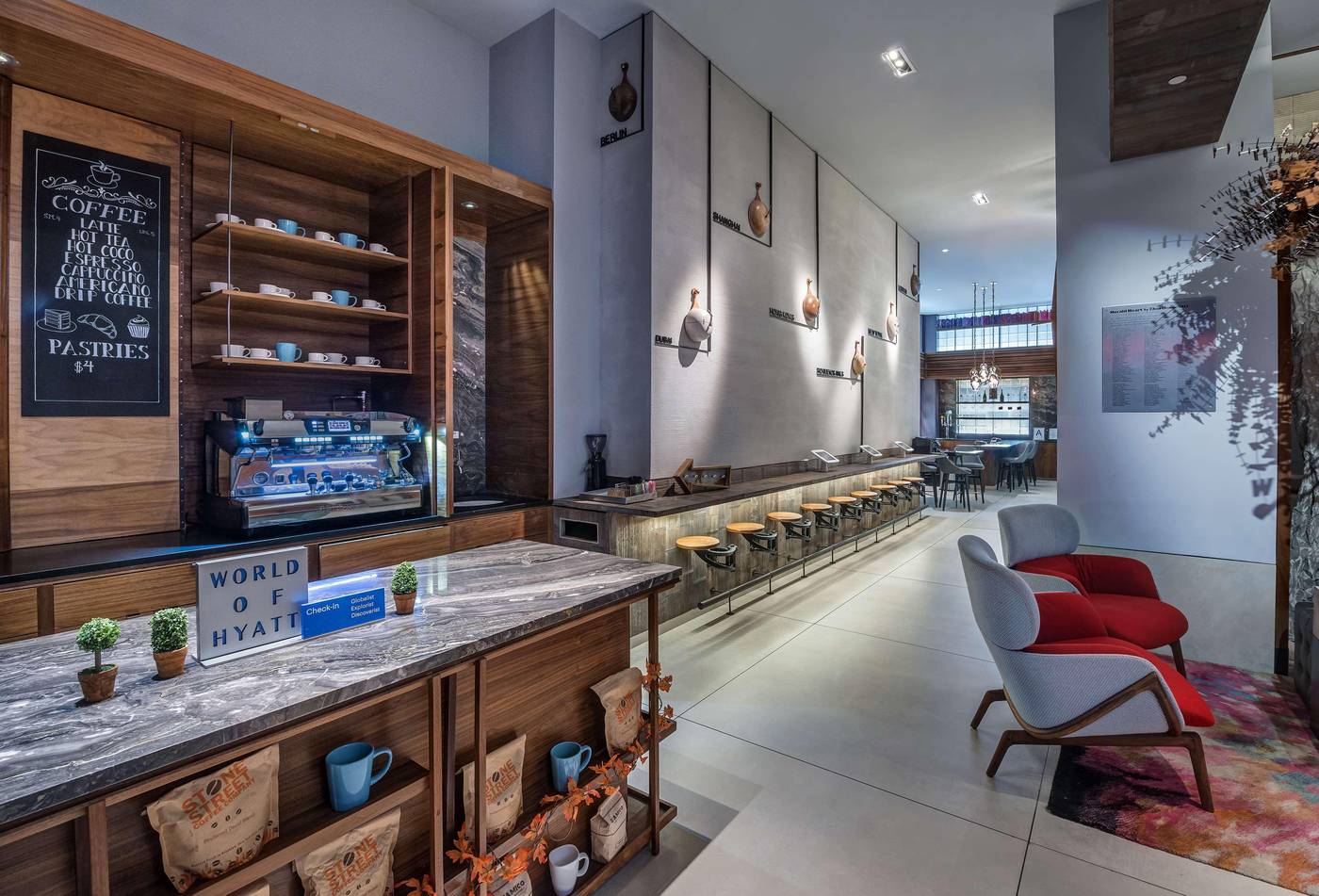 Hyatt-Herald-Square-New-York-Lobby-4