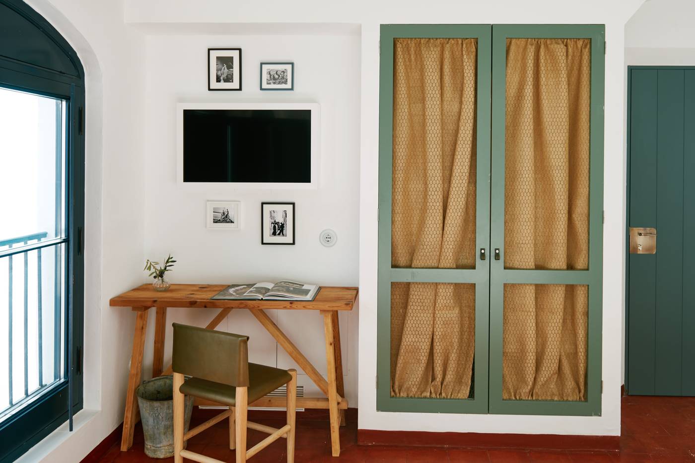 Can-Faustino-Room-53