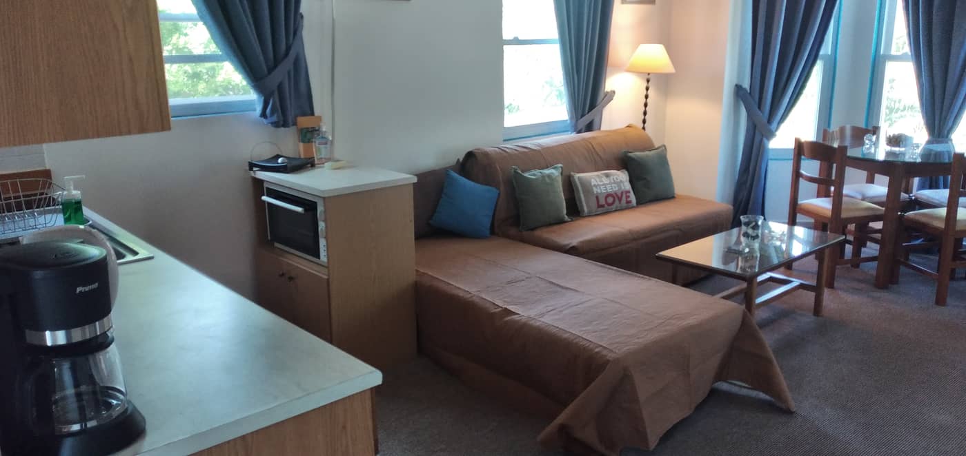 Zest---Xi-Beach-Room-55