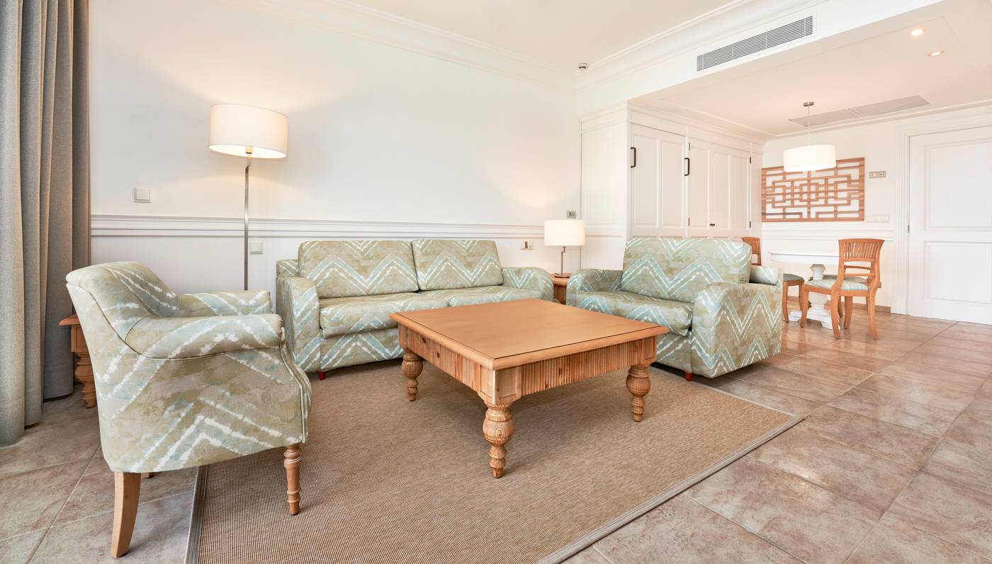 Insotel-Punta-Prima-Prestige-Suites---Spa-Room-46