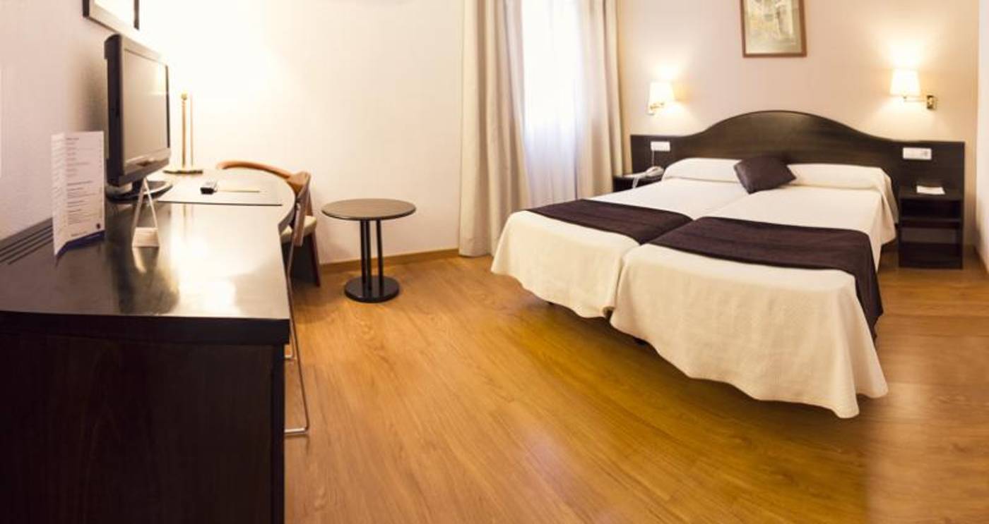 Villa-de-Biar-Room-15