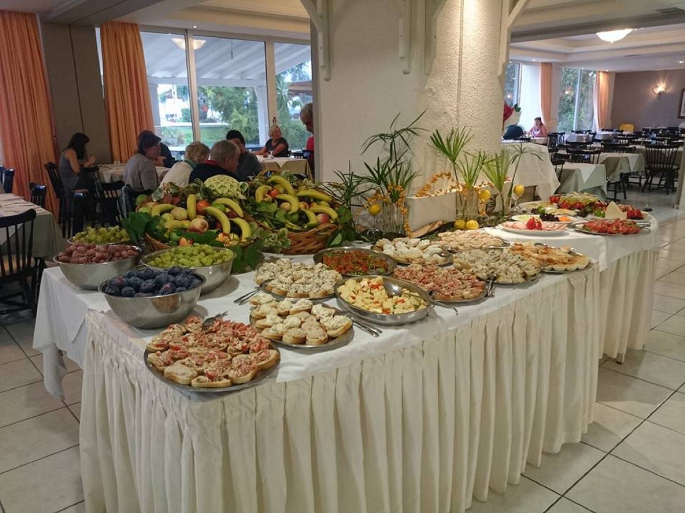 Elea-Beach-Restaurant-21