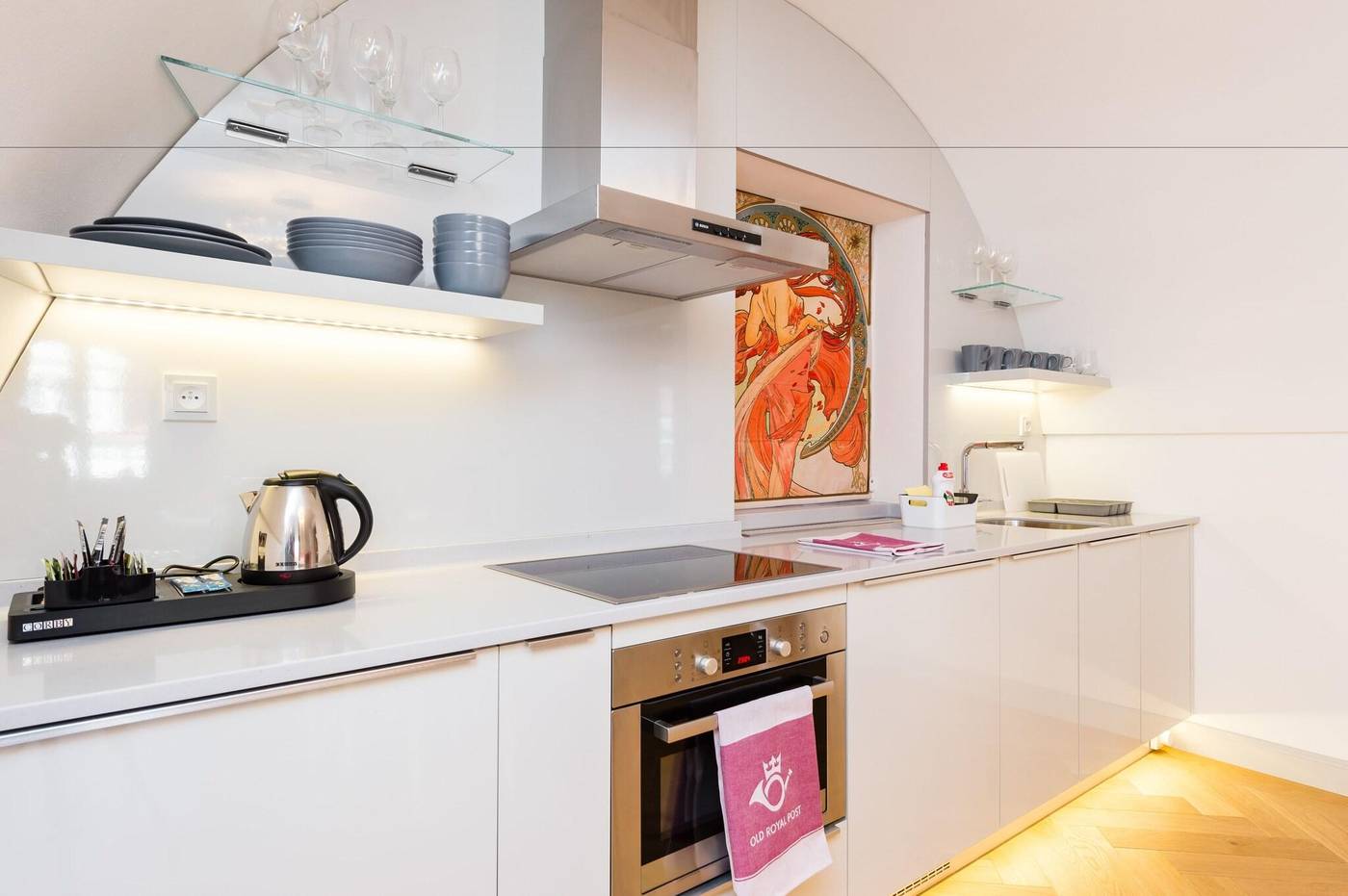 Old-Royal-Post-Hotel-Room-68