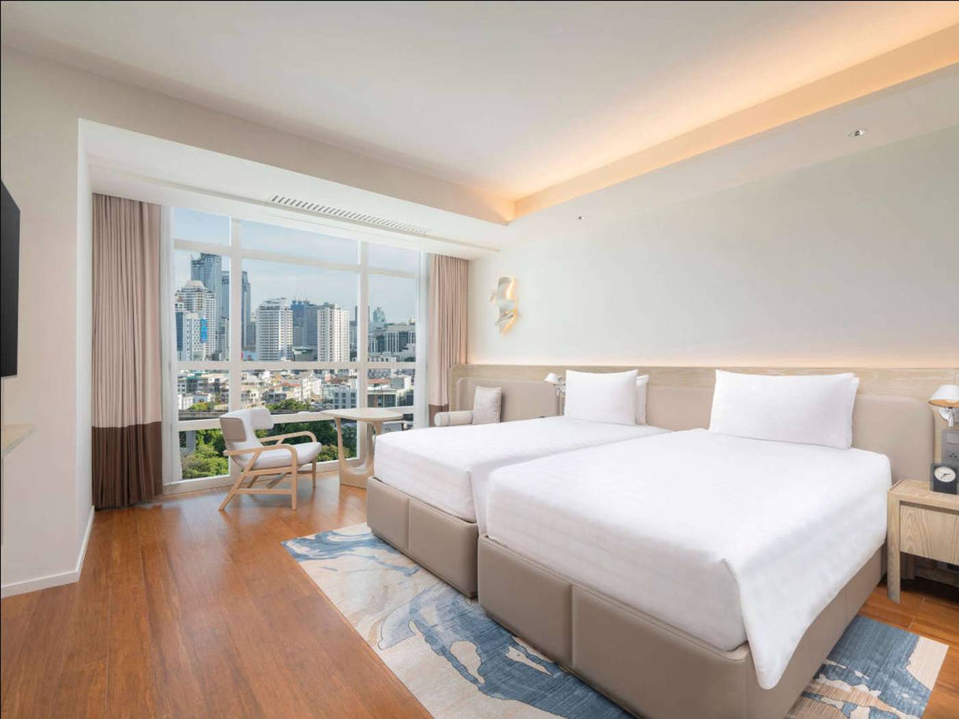 Pullman-Bangkok-King-Power-Room-40