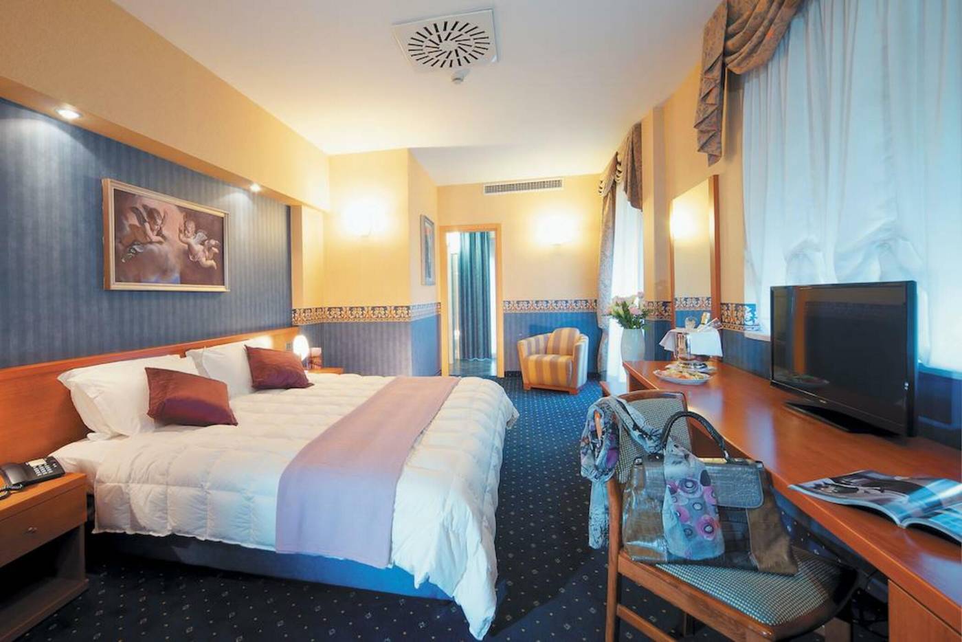 Ele-Green-Park-Hotel-Pamphili-Room-10