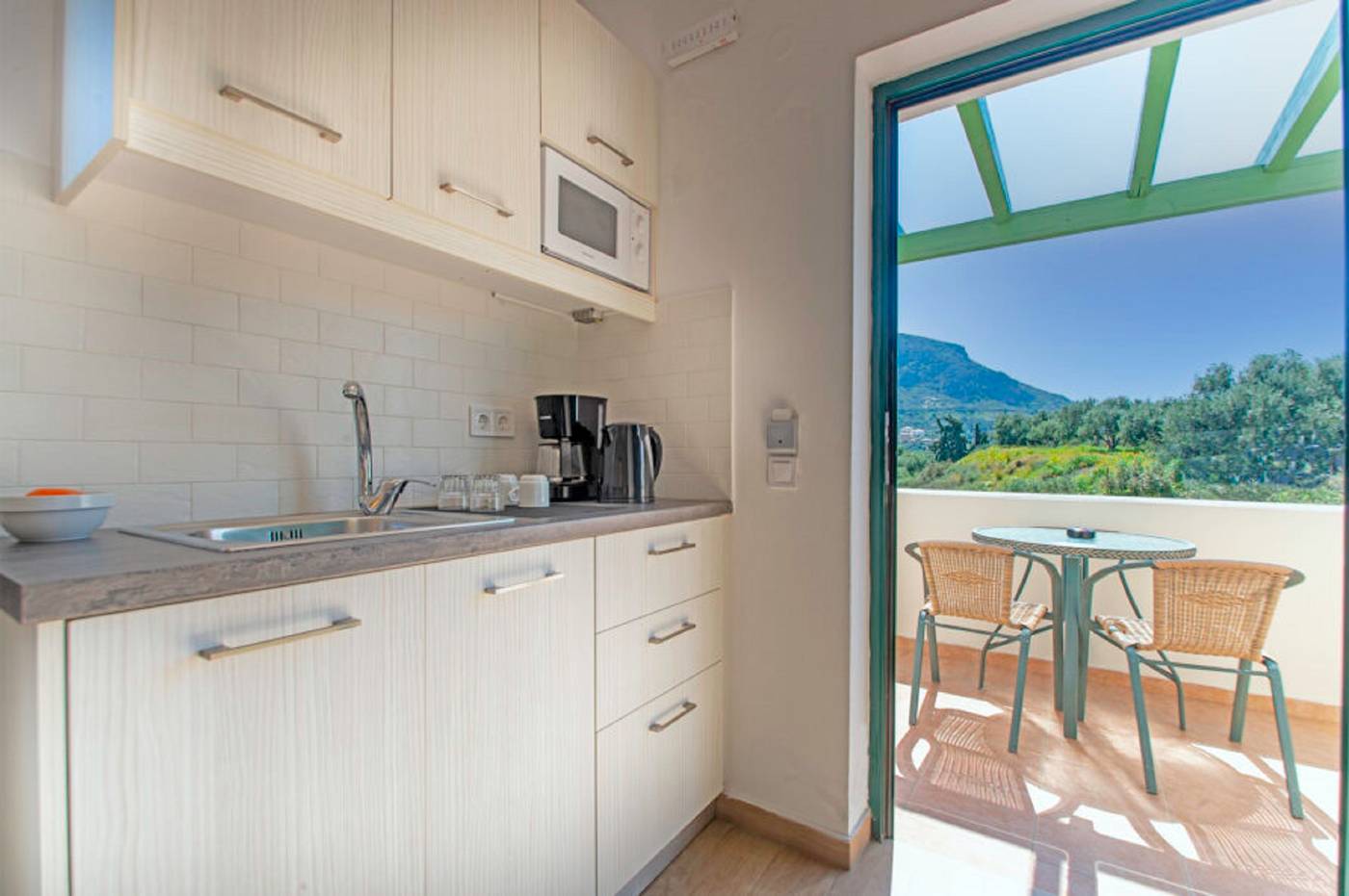 Palatia-Village-Apartments-Room-11