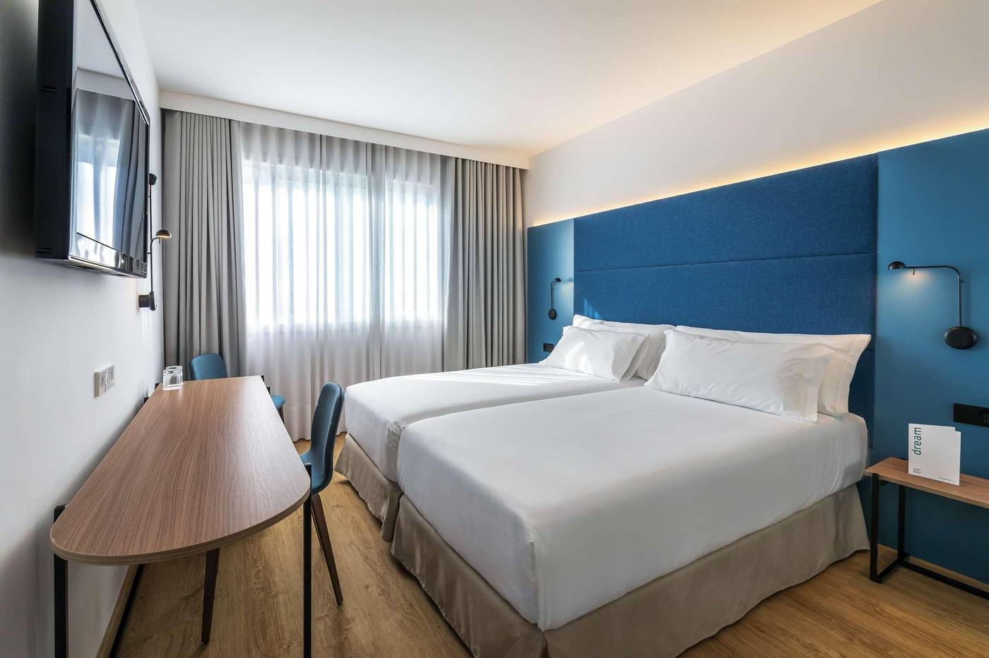 Occidental Vigo-Spain-VIGO-Room-9