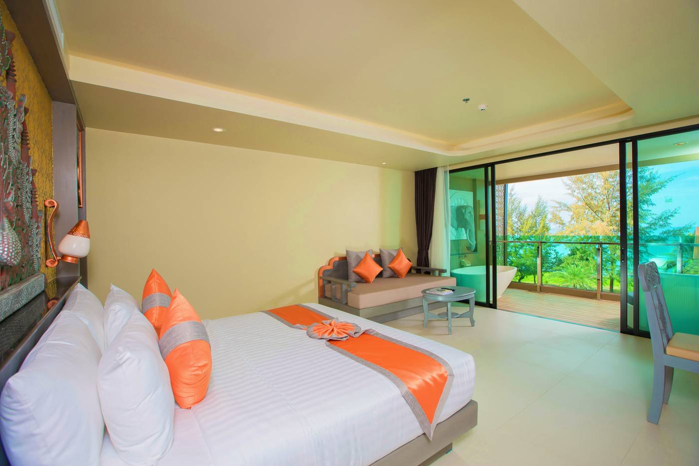 Maikhao-Palm-Beach-Resort-Room-14