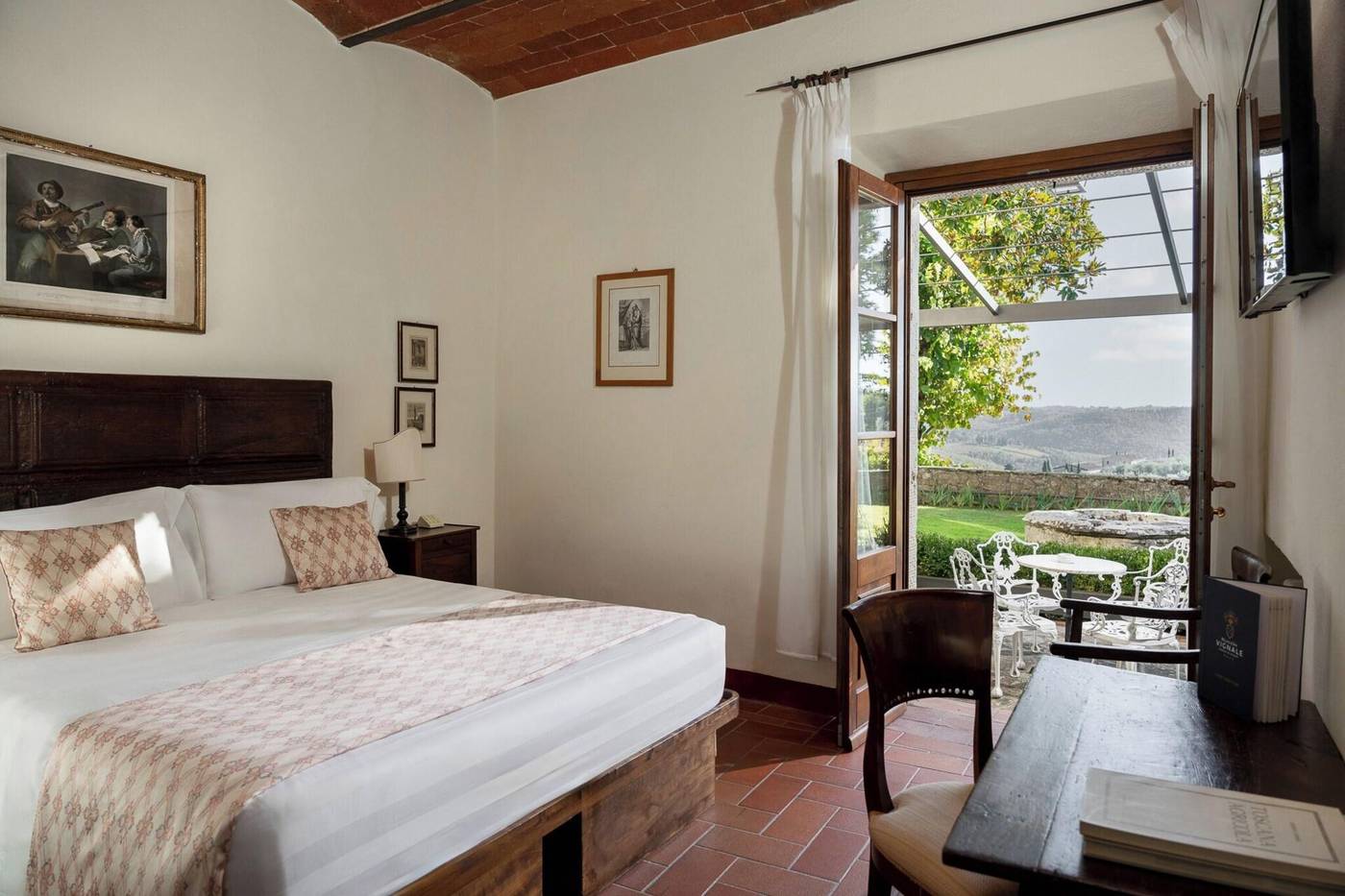 Relais-Vignale---Spa-Room-48