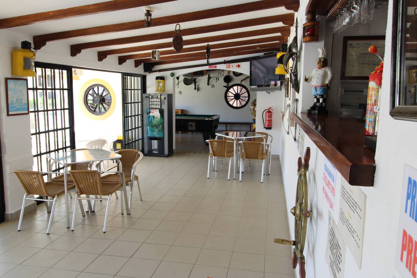 Balaia-Sol-Holiday-Club-Bar-60